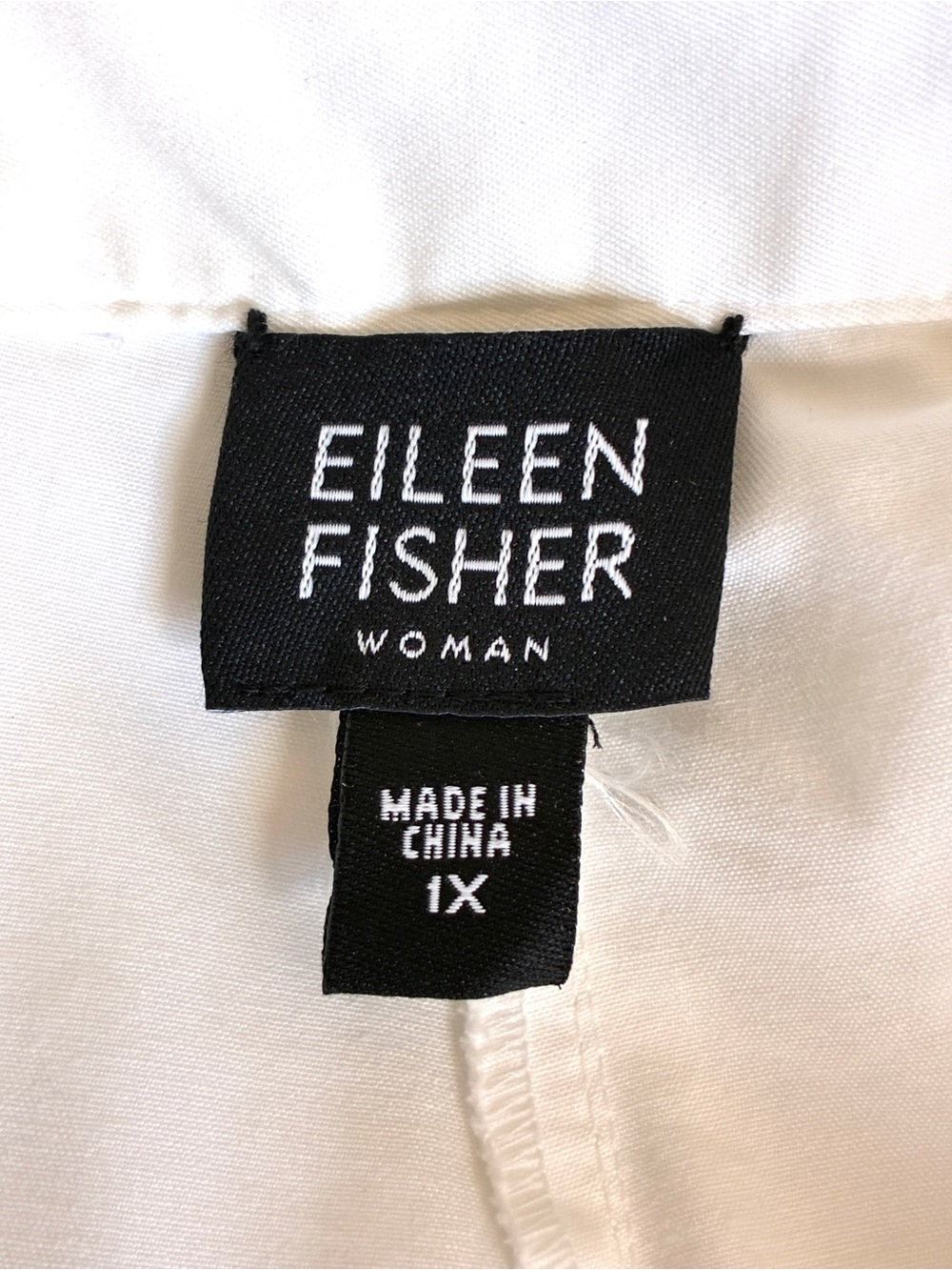 Eileen Fisher White Organic Cotton Crop Pants 1X Button Hem - Picture 9 of 10